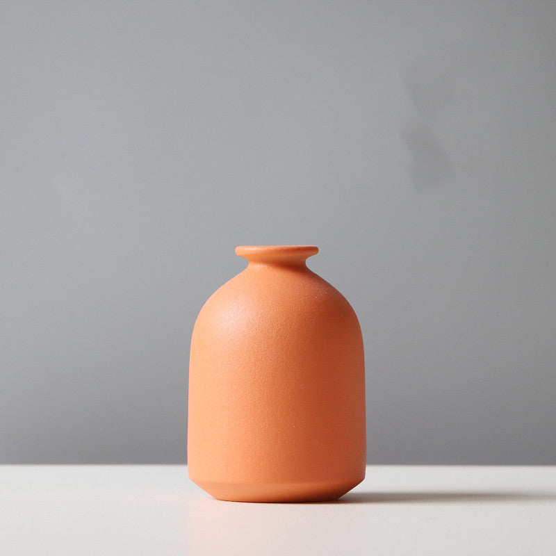 Small Sculptural Ceramic Vase – Minimal Modern Decorative Object
