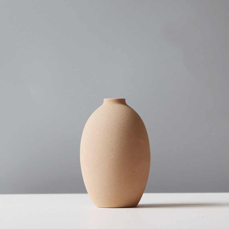 Small Sculptural Ceramic Vase – Minimal Modern Decorative Object
