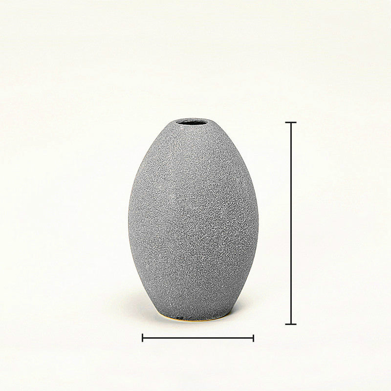 Textured Ceramic Vase – Minimalist Sculptural Object