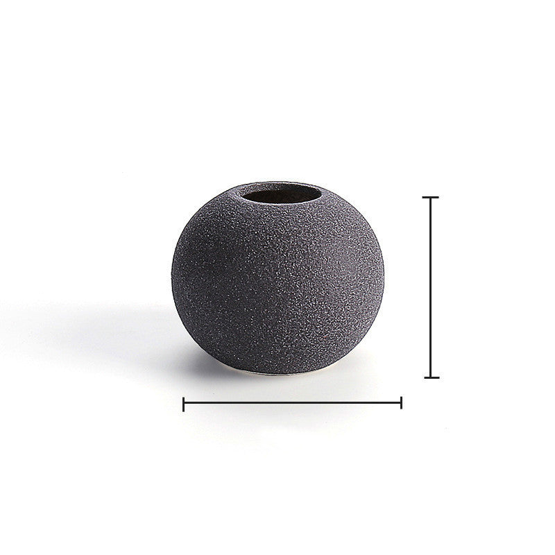 Textured Ceramic Vase – Minimalist Sculptural Object