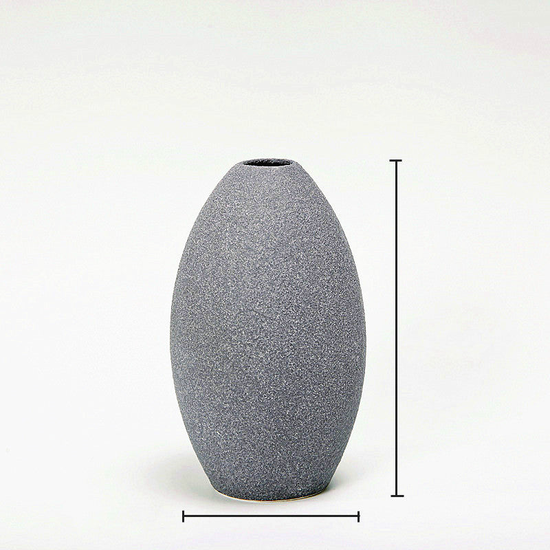 Textured Ceramic Vase – Minimalist Sculptural Object