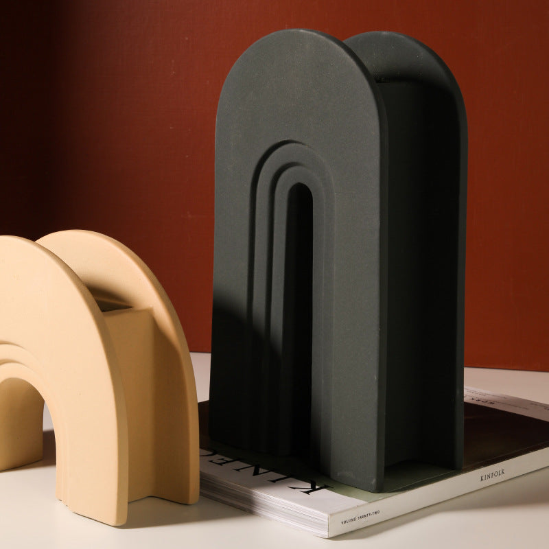 Geometric Arch Ceramic Vase – Sculptural Modern Statement Piece