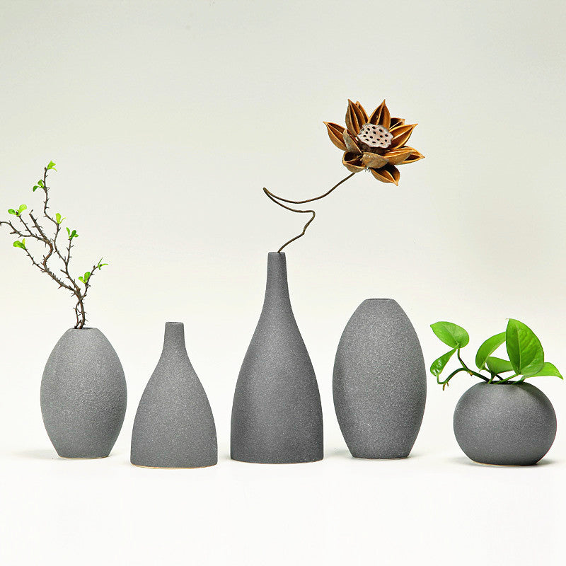 Textured Ceramic Vase – Minimalist Sculptural Object