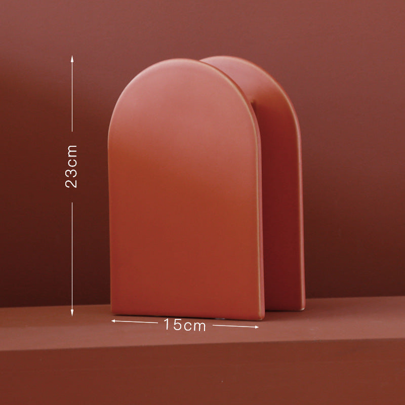 Arche Vases – Minimalist Porcelain Sculptural Forms