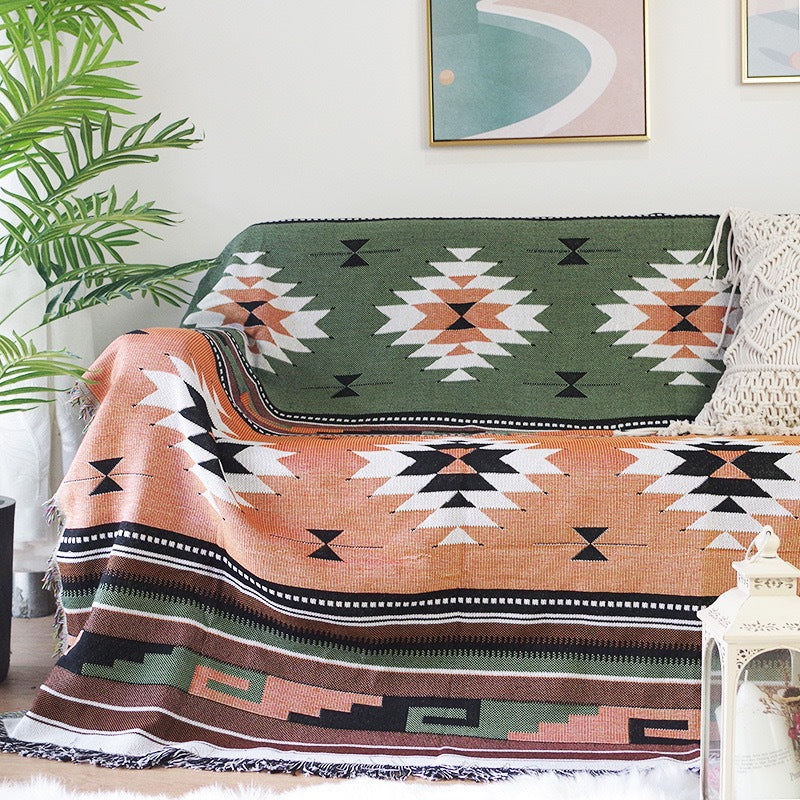 Geometric Double-Sided Knitted Sofa Blanket – Modern Graphic Throw